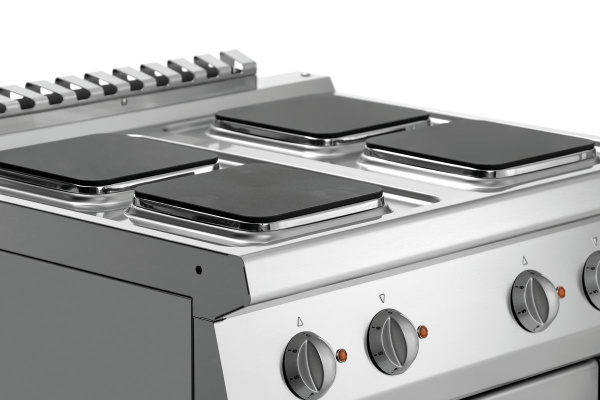 BARTSCHER Elektrinė viryklė 700, 4 kaitviečių su konvekcine orkaite, 400V / 14,05 kW 286326 | E-gastro