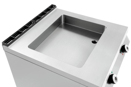 BARTSCHER Daugiafunkcinė elektrinė kepimo plokštuma - gruzdintuvė, ant atviros spintelės, 800 mm, 400V/10kW 296426 | E-gastro
