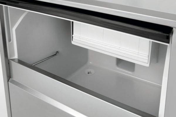 BARTSCHER ledo kubelių gaminimo aparatas B 38 Plus 104538 | E-gastro