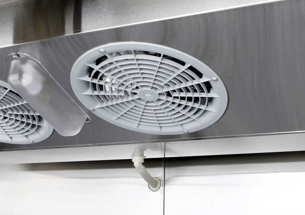 ARKTIC vienų durų šaldiklis 670 L Profi Line, GN 2/1, 230V/600W, 730x800x(H)2096 mm 232132 | E-gastro