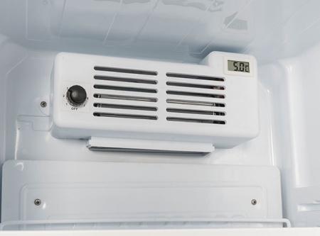 COOL HEAD Gėrimų šaldytuvas su švieslente TKG390C, baltas, 350 l. TKG 390C | E-gastro